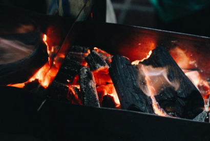 Comment allumer un barbecue au charbon ?